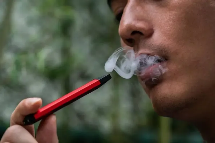 Ban on E-Cigarettes and Nicotine Pouches in Bangladesh