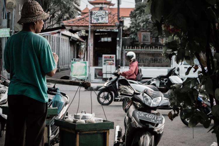 E-cigarette Export in July 2023 : Decline in Volume and Value