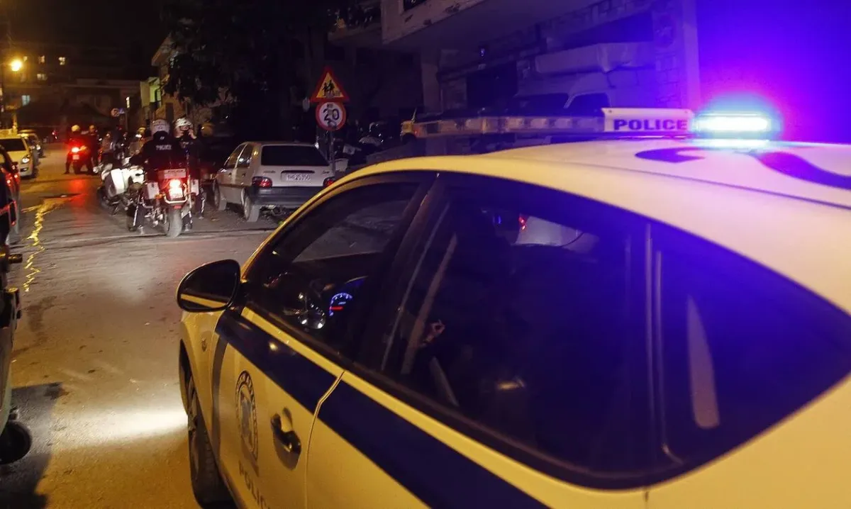 Foreign Driver Arrested with 39870 Untaxed E-cigarettes in Greece