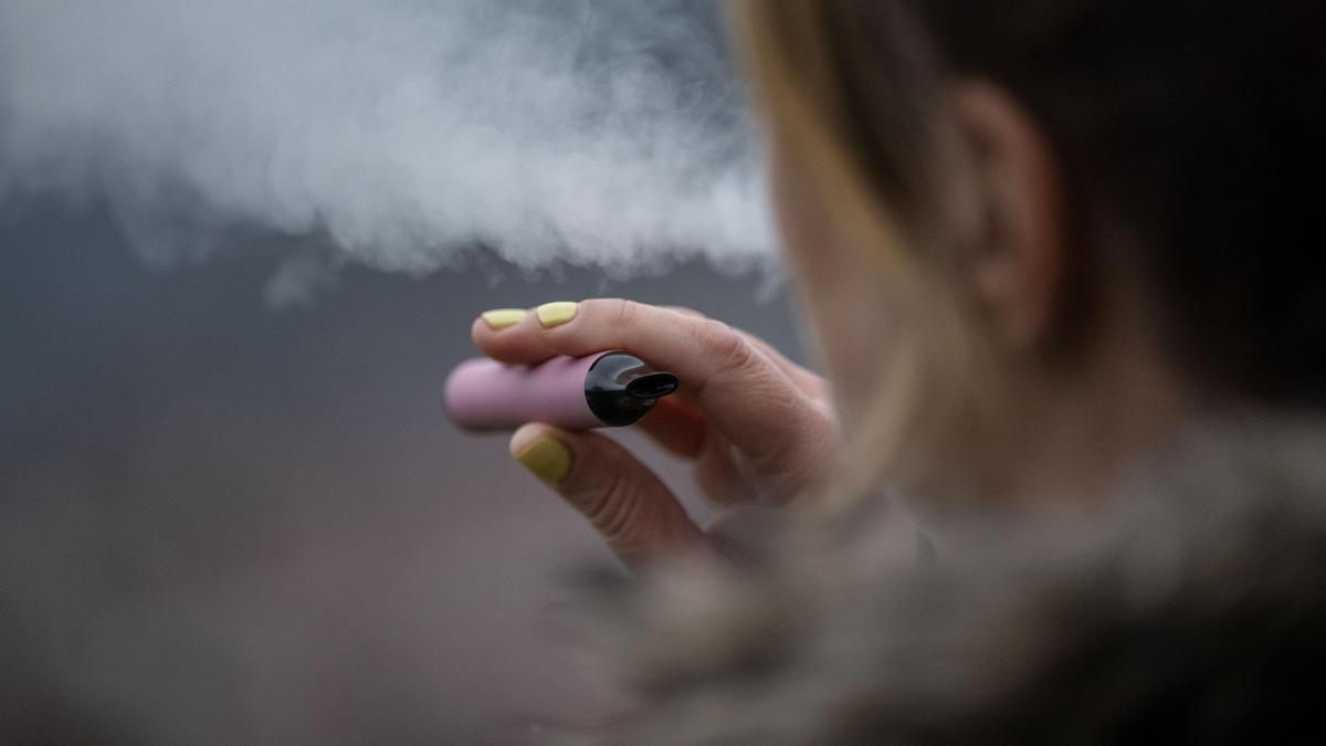 Kazakhstan Takes Action Against Illegal E-cigarette Sales