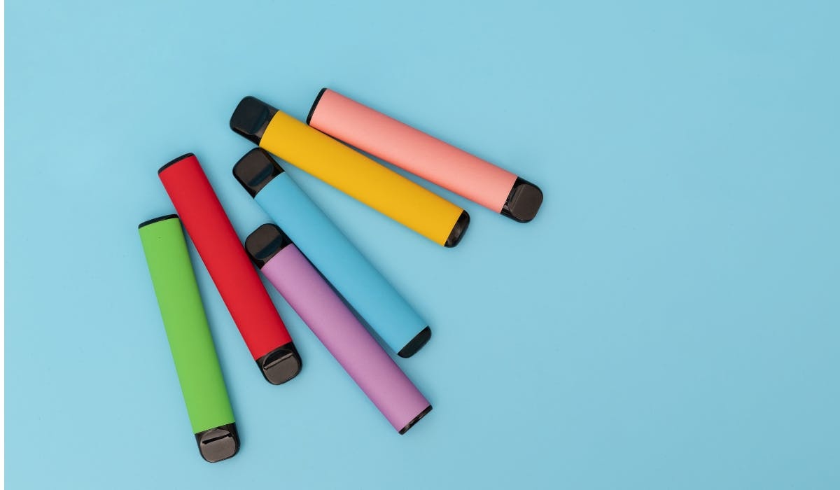 Growing Use of E-Cigarettes Among German Teenagers Sparks Concern