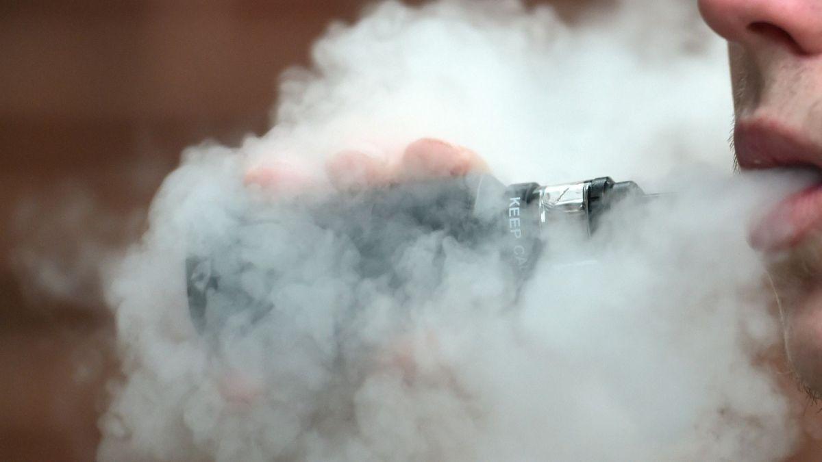 Welsh First Minister Interested in Prescription-Only Use of E-Cigarettes