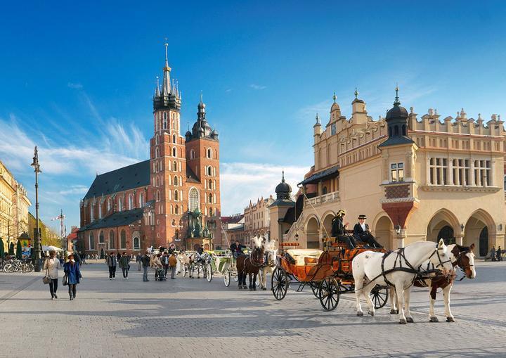 2023 China E-cigarette Exports to Poland: Market Trends