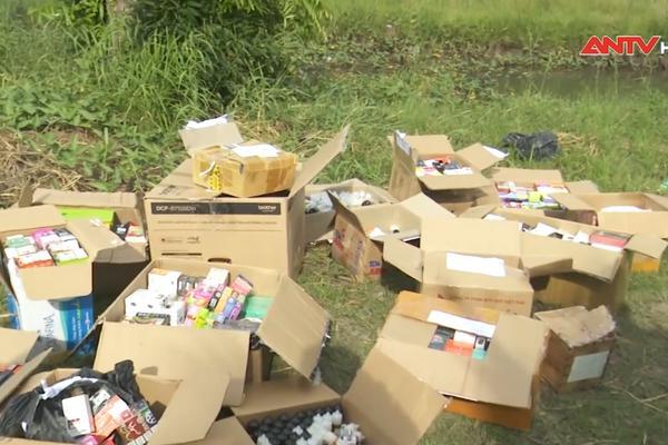 Destruction of 2400 illegal e-cigarettes in Vietnam