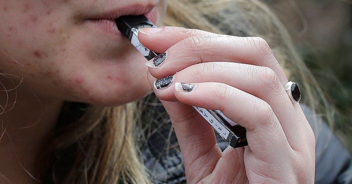 美国明州青少年电子烟使用率高 学校发起反电子烟运动