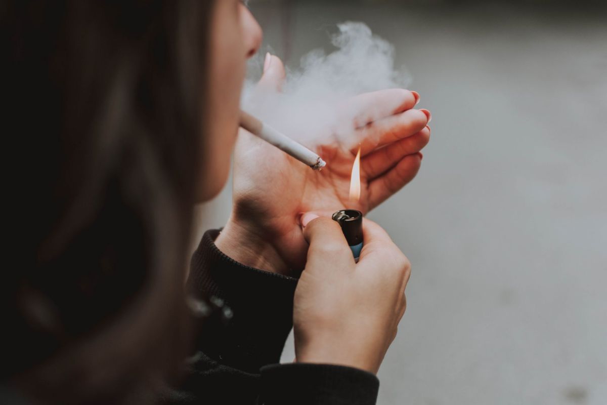 El gobierno portugués propone aumentar el impuesto al tabaco en 2024.