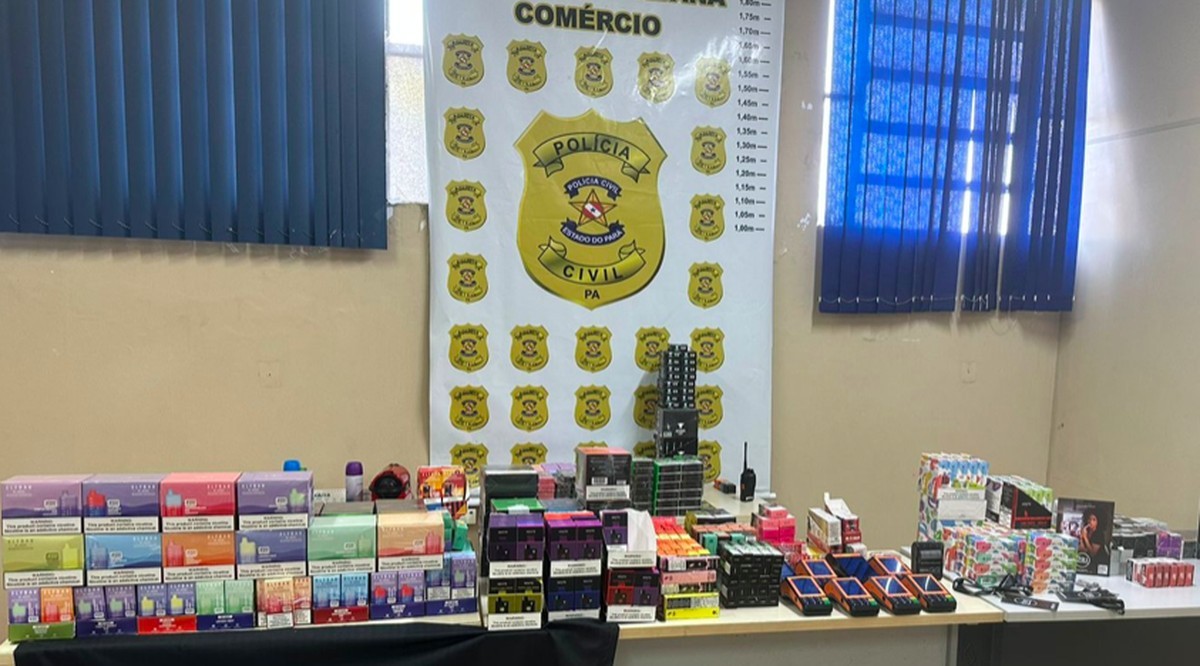 La policía brasileña incauta gran cantidad de productos de cigarrillos electrónicos.