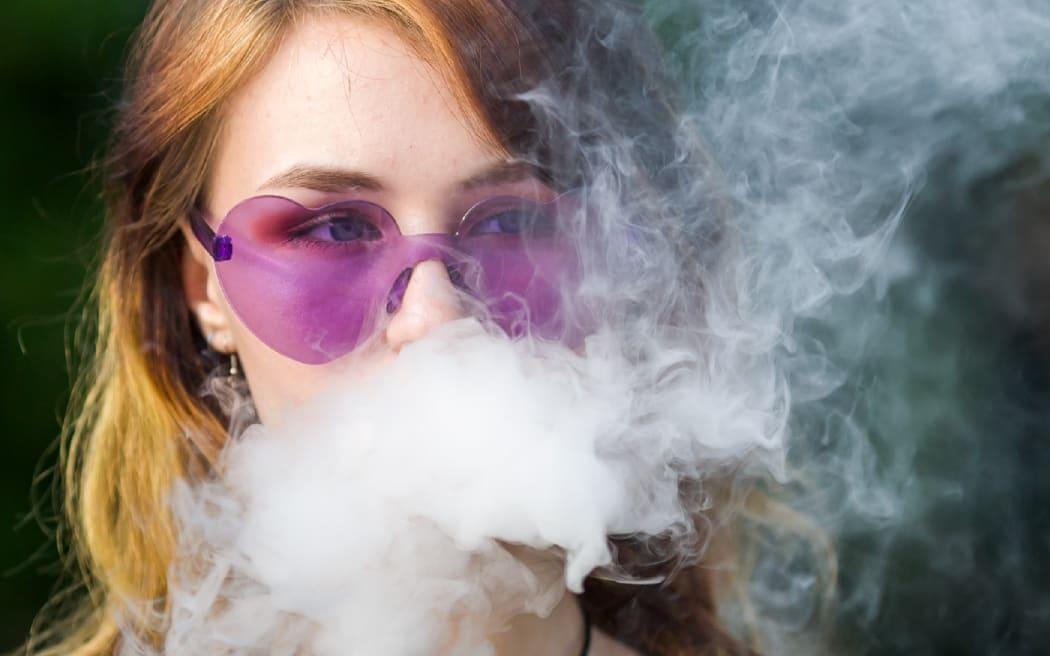 Initiative Proposed in Russia to Protect Adolescents from E-Cigarette Dangers