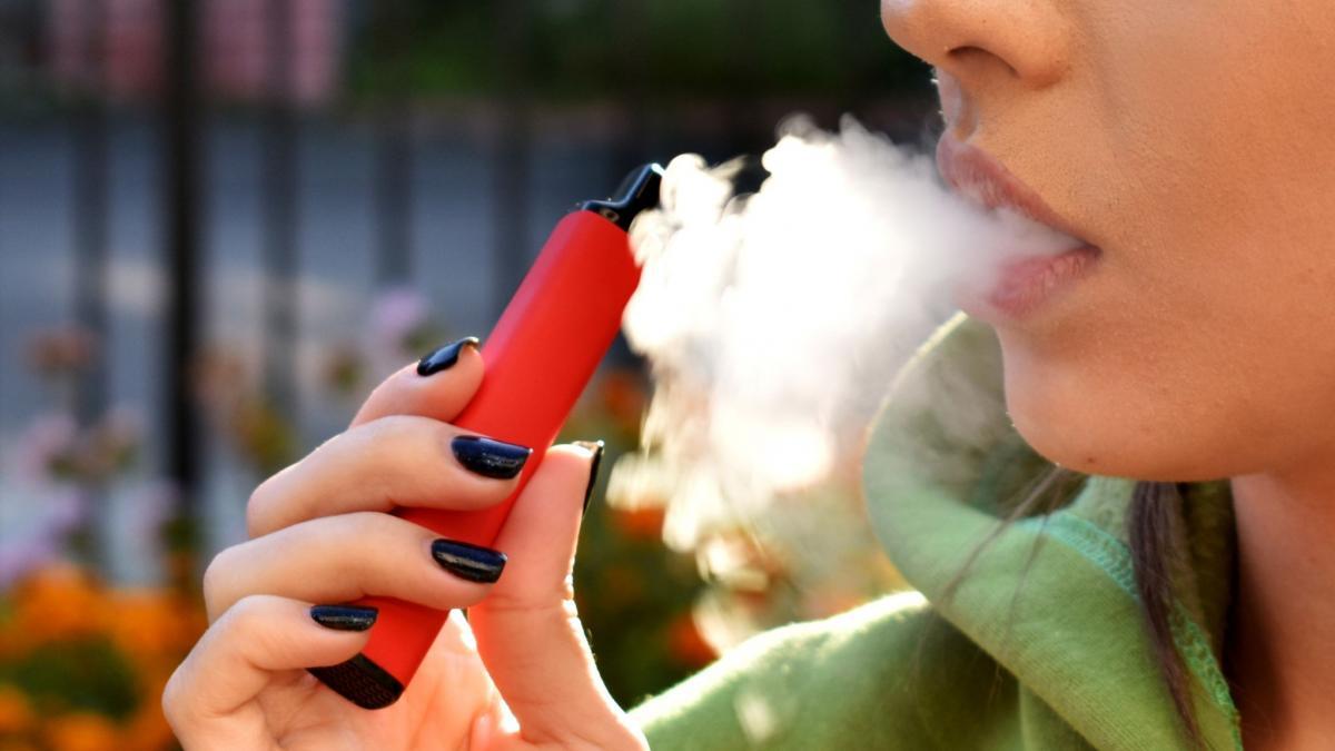 Australia Discusses Tobacco Reform to Address Health Risks of E-cigarettes