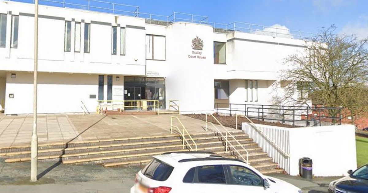 英国一商店因向未成年人售电子烟 再遭停业三个月