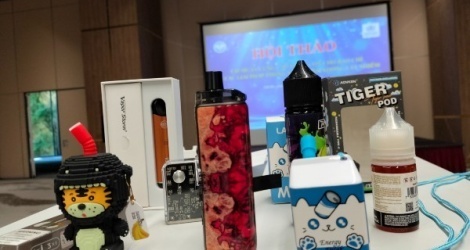 越南医学专家提议禁止电子烟