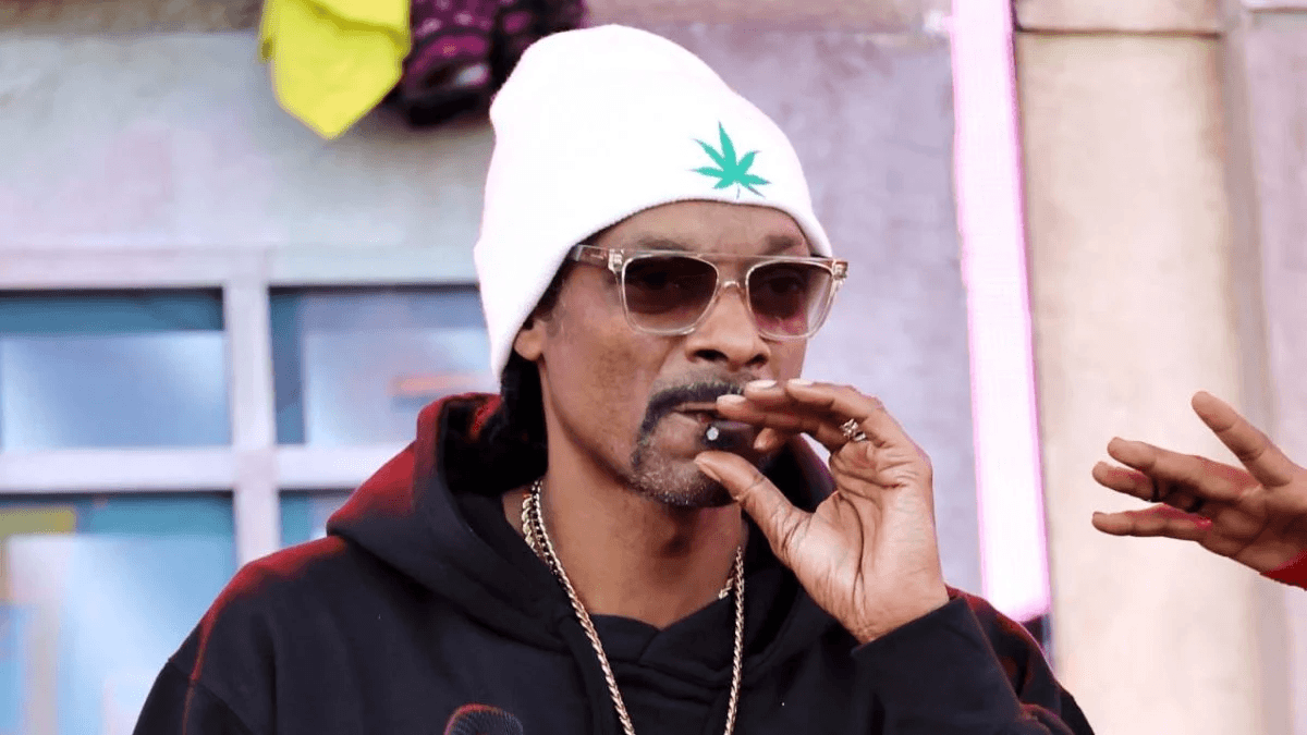 Snoop Dogg Apela a la Privacidad al Abandonar el Cannabis