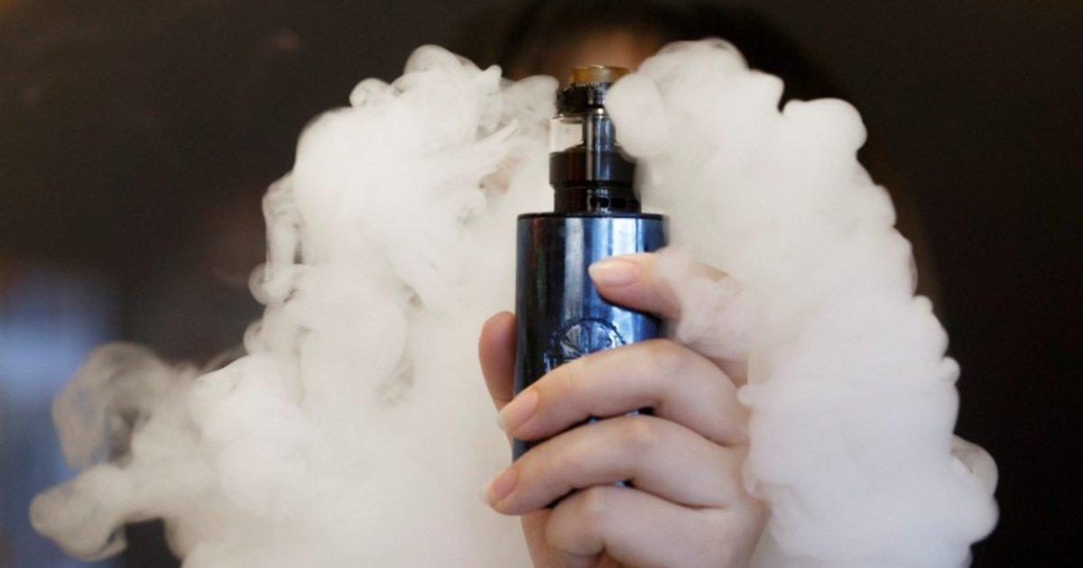 Potential Effects of E-Cigarettes on Lung Health