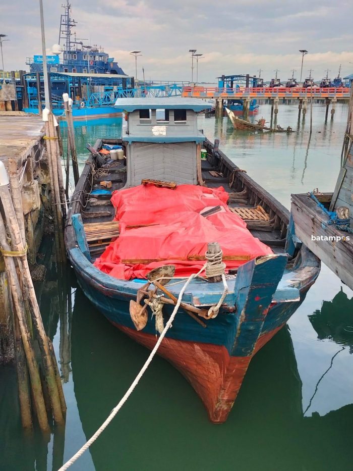 Intercepción de cigarrillos ilegales contrabandeados desde Singapur