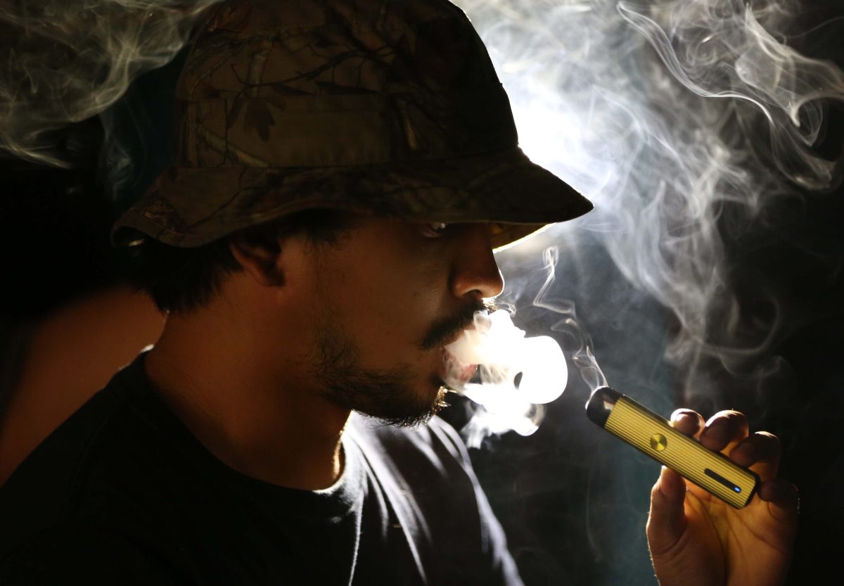Philippine Congress Investigates E-cigarette Brand for Tax Evasion