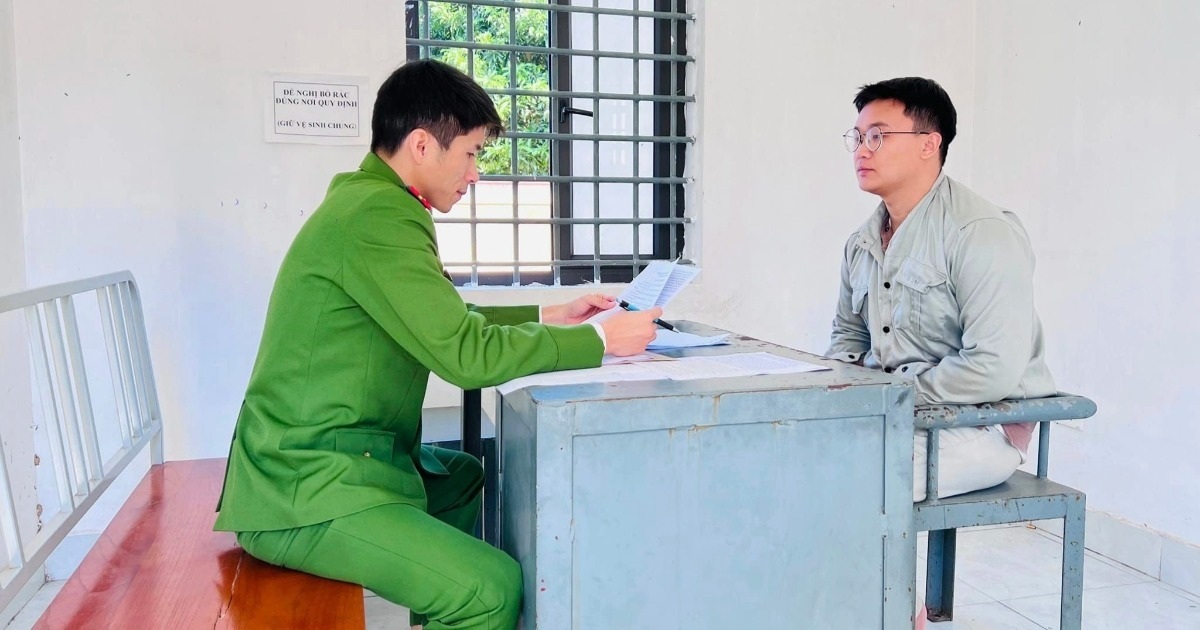 Las autoridades vietnamitas arrestan a sospechosos involucrados en el tráfico ilegal de drogas.