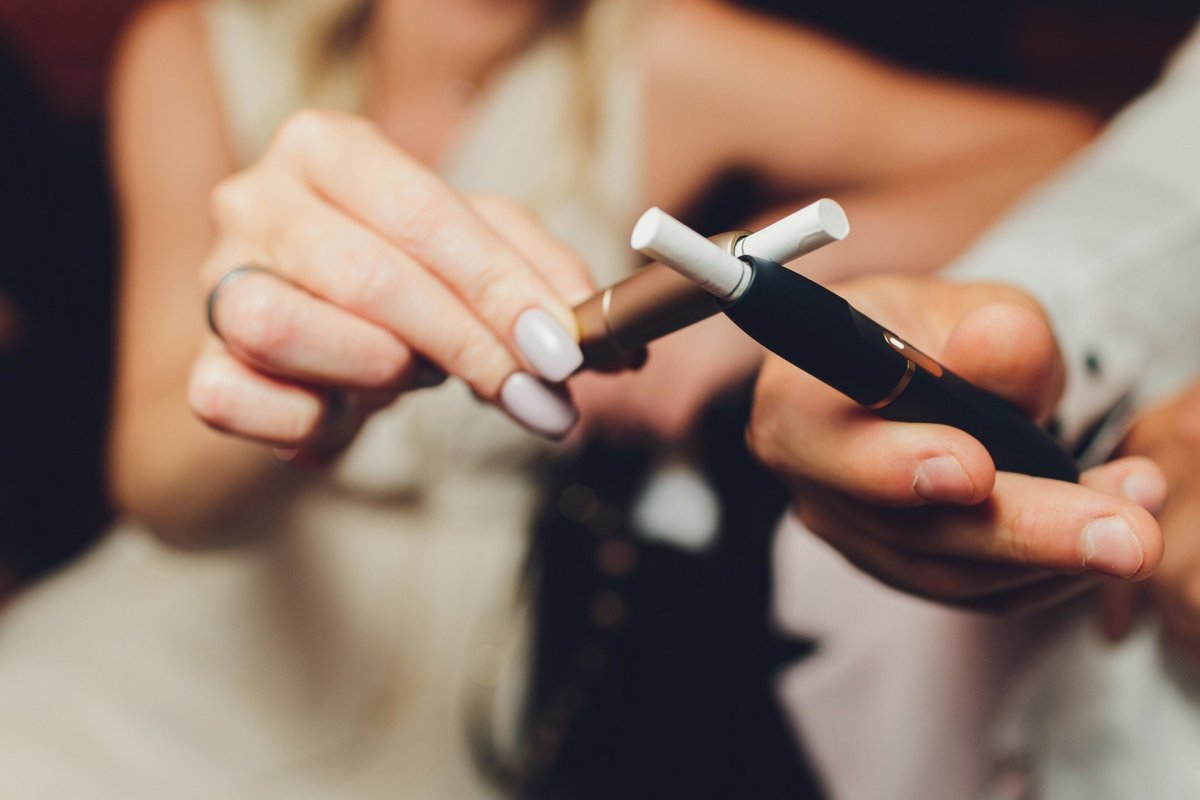 Polish Police Penalize Shopkeeper for Selling E-Cigarettes to Minors