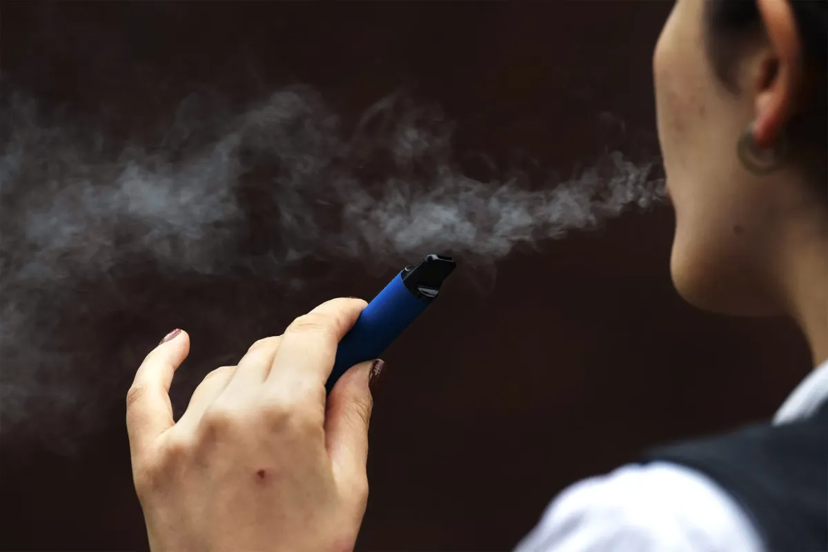 Primer caso penal que involucra cigarrillos electrónicos en la provincia de Hubei