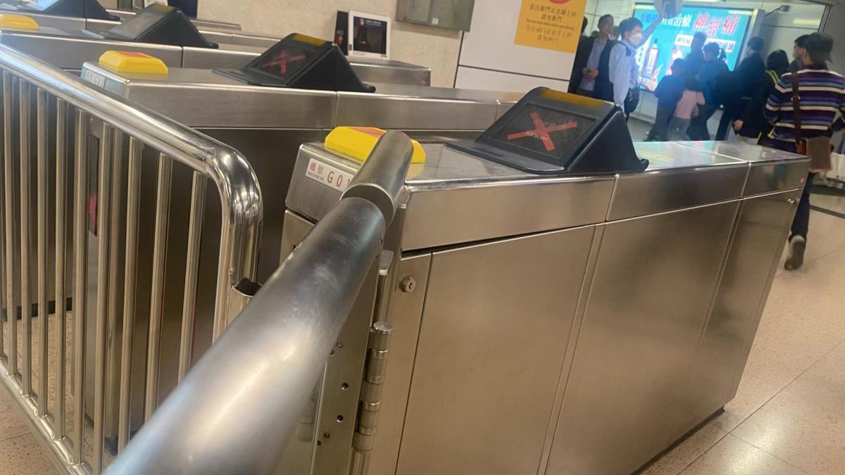 HK Underground Market Investigation: How to Get a Vape under Ban