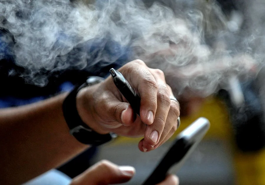 China's E-Cigarette Exports to Saudi Arabia Soar in October