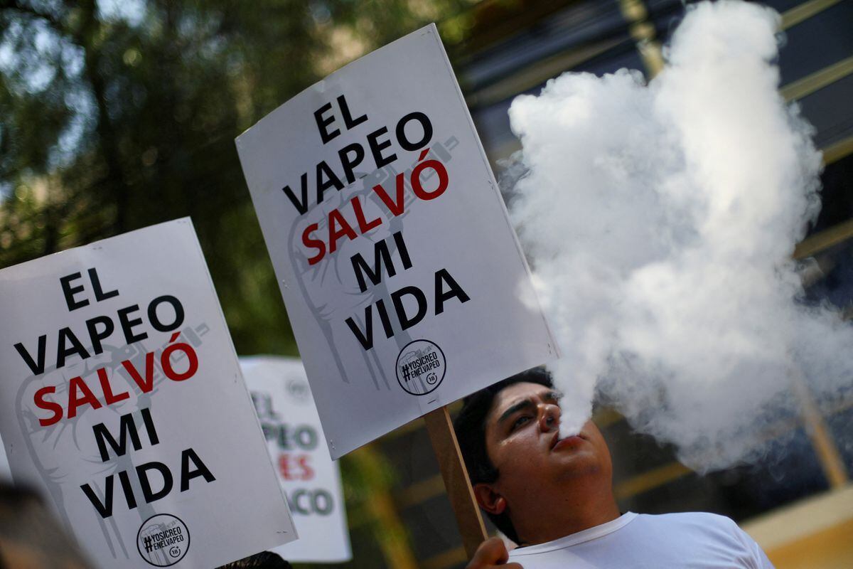 2FIRSTS Mexico s President Plans to Propose Ban on E Cigarettes