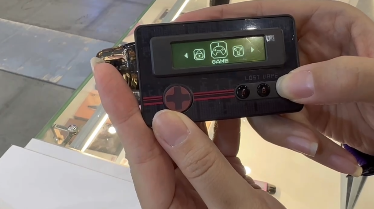 Las cigarrillos electrónicos con pantalla dominan en VAPE CLUB SHOW 2023.