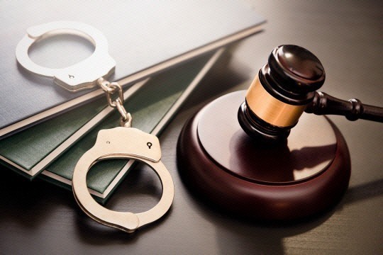 Hombre sentenciado a prisión por vender marihuana sintética.