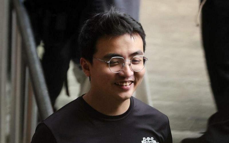 新加坡男子运送2000多个电子烟被捕 被判有期徒刑六周及罚款11000新元