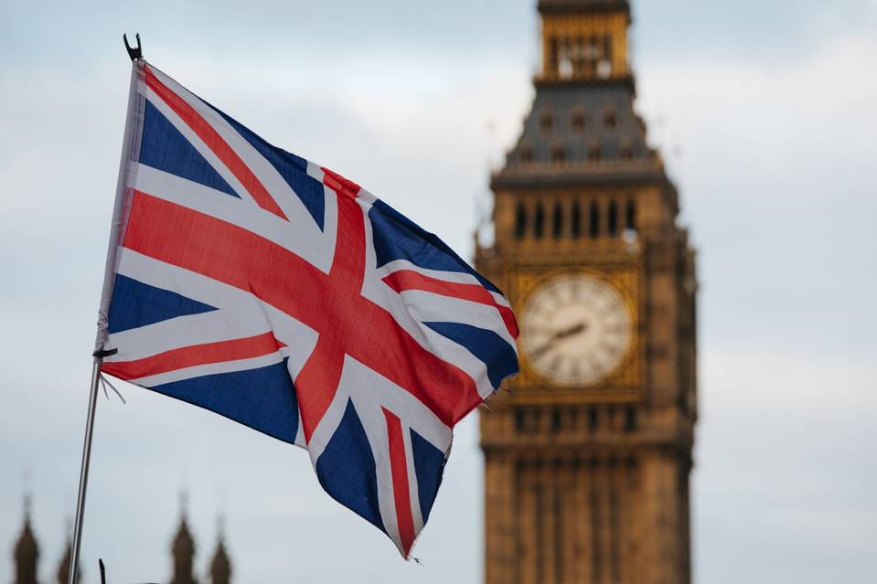 Decline in Tobacco and Alcohol Taxes in UK