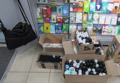 俄罗斯鄂木斯克海关查获大量未贴标签烟草制品