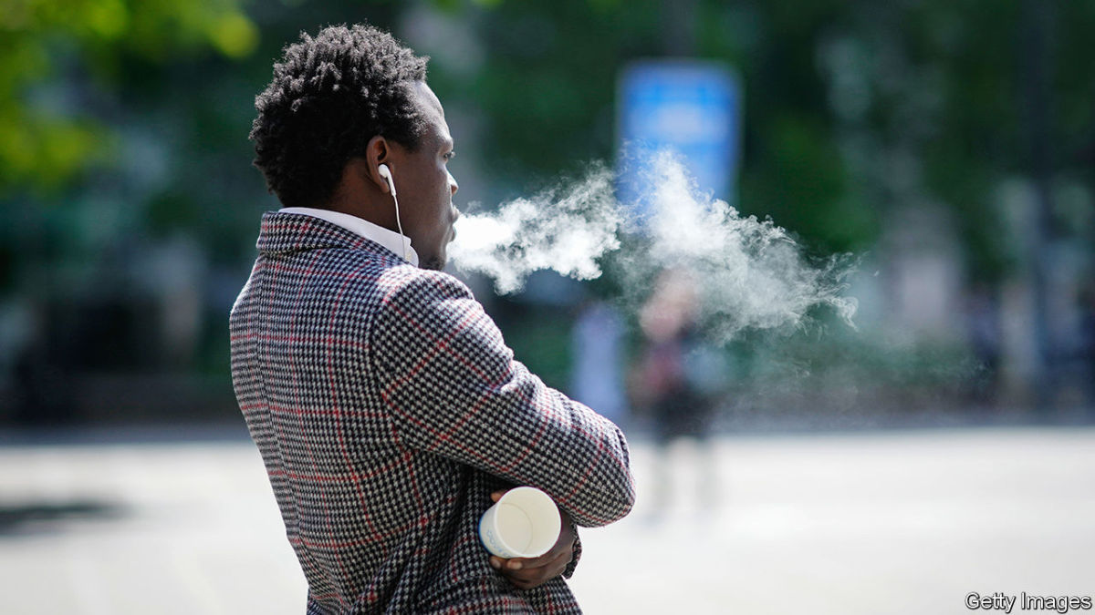 Las políticas anti-tabaco del Primer Ministro Británico enfrentan desafíos y apoyo.