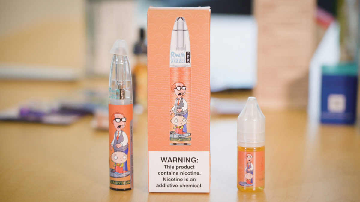 Informe de medios suizos: Venta ilegal de cigarrillos electrónicos desechables en Suiza.