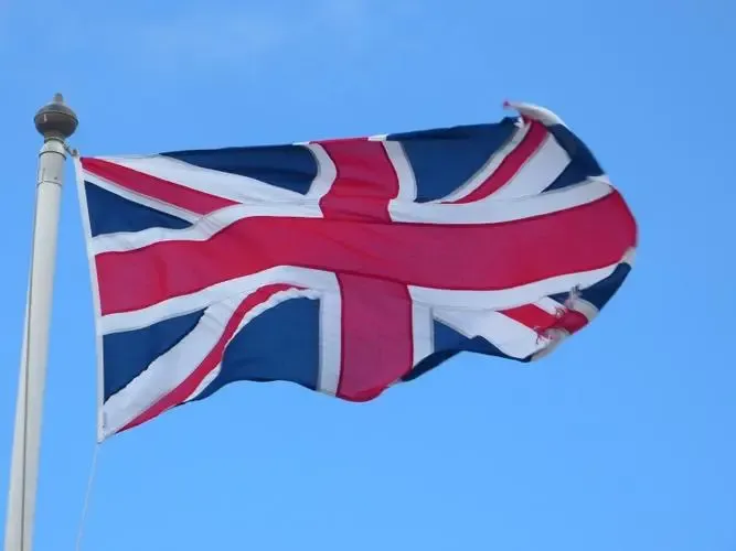 2月中国出口英国电子烟约7280万美元 环比下降29.66%