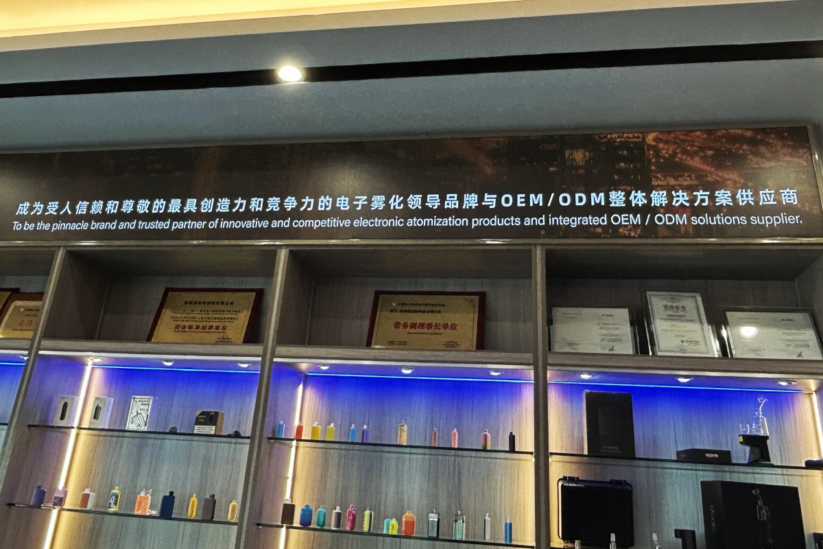 对话易佳特总工程师：首创超导玻璃芯技术G-Mesh 解决用户六大痛点
