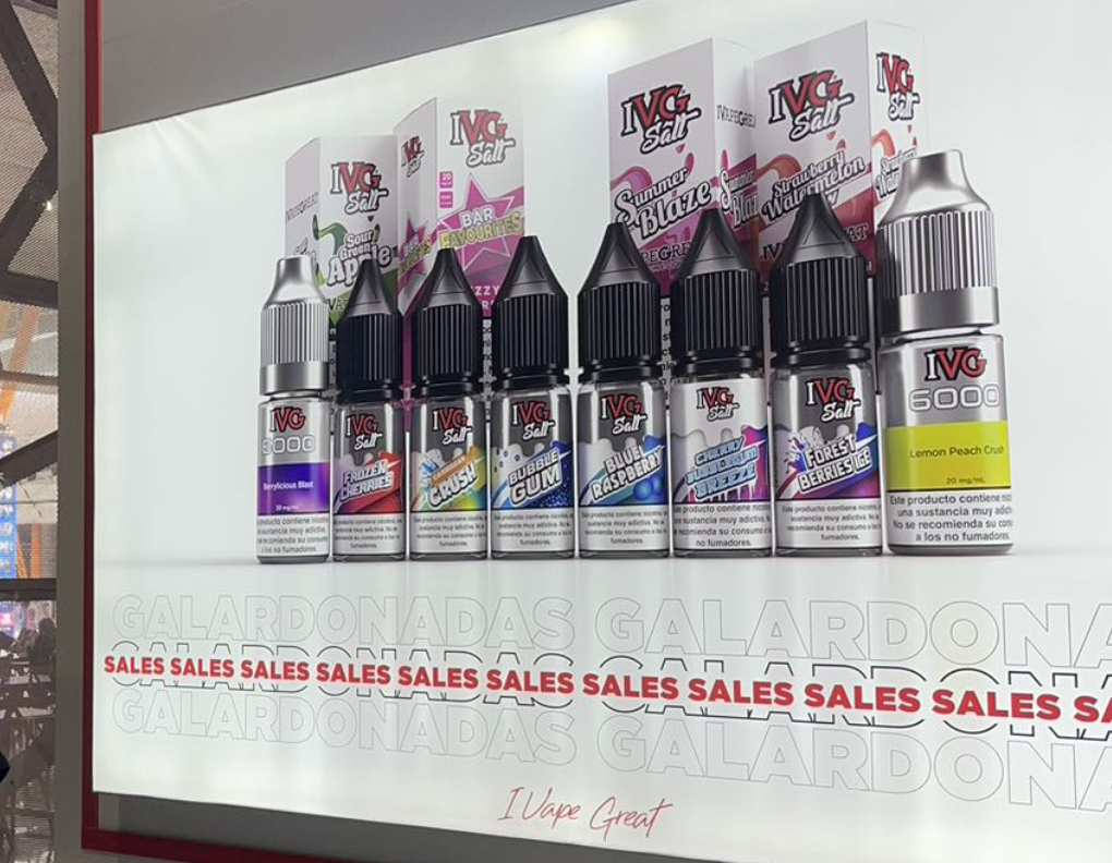 IVG presenta las últimas innovaciones en cigarrillos electrónicos en la Expo de Málaga.