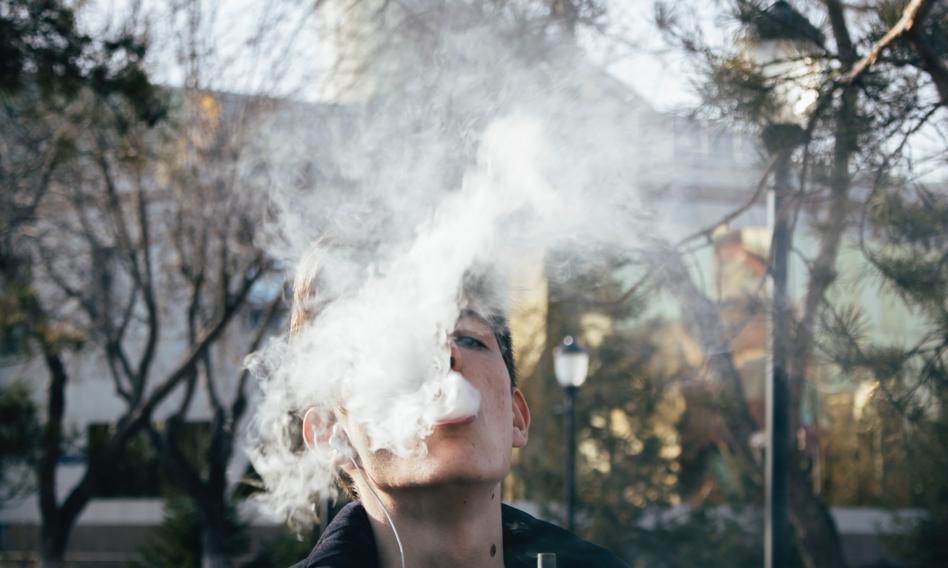 波兰拟禁一次性电子烟惹争议 行业呼吁政府审慎考虑
