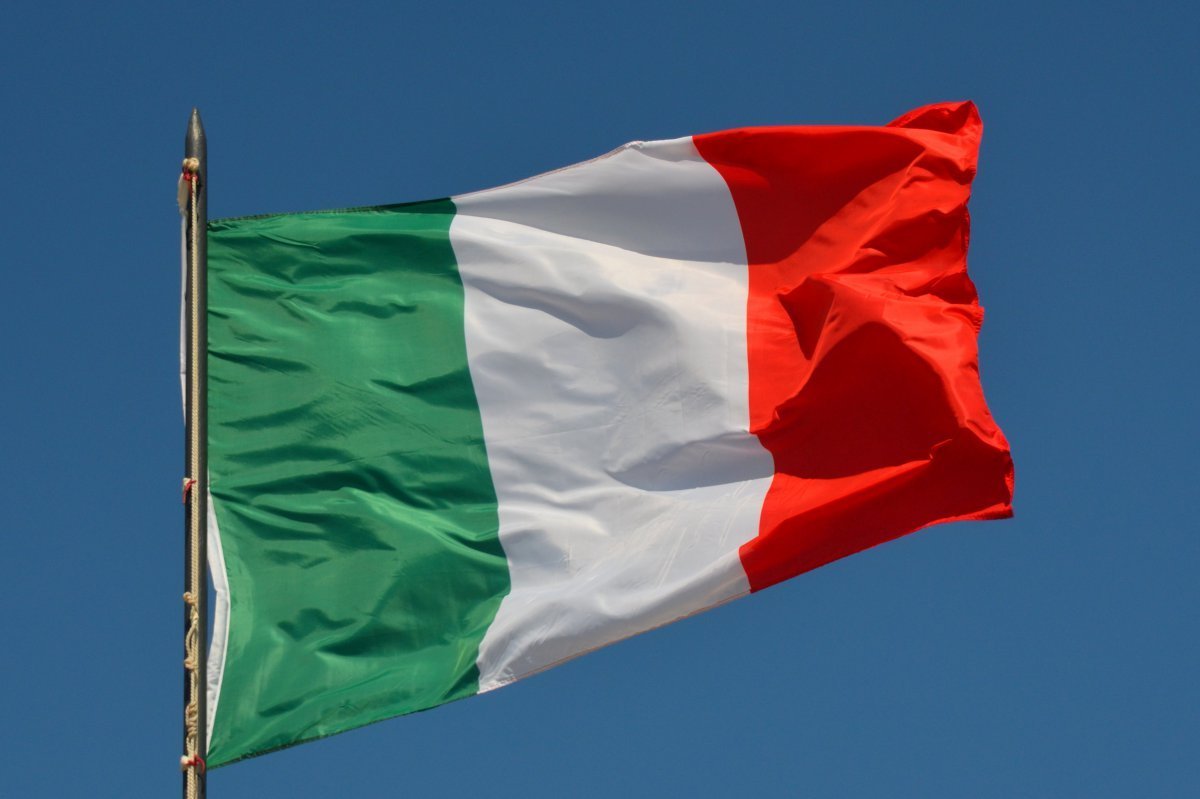 Analysis of China's E-Cigarette Export Data to Italy in February 2024