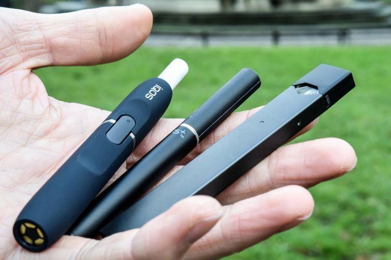 Dry Cough Caused by E-Cigarettes: Expert Warnings