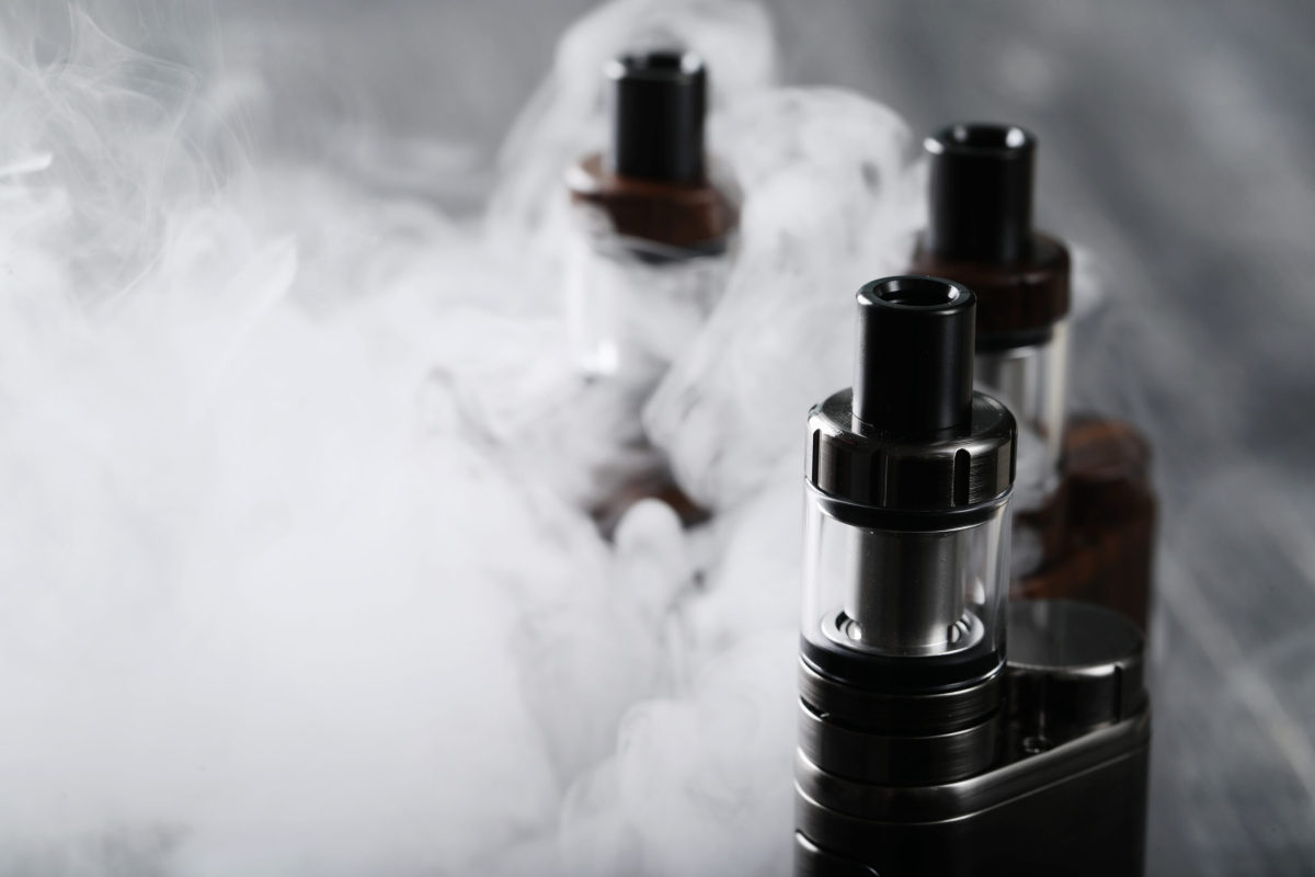 Riesgos para la salud de los cigarrillos electrónicos: advertencia de las autoridades del Estado de Paraná