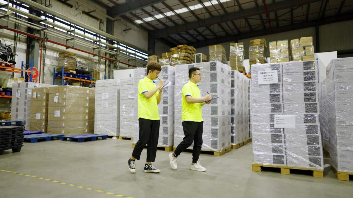 Determined to Solve All the Worries for E-cigarette Businesses: HOSTO E-cigs Shipping