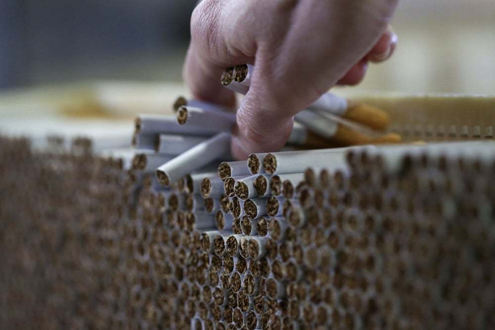 WHO Urges Indonesian Lawmakers to Protect Youth from Tobacco
