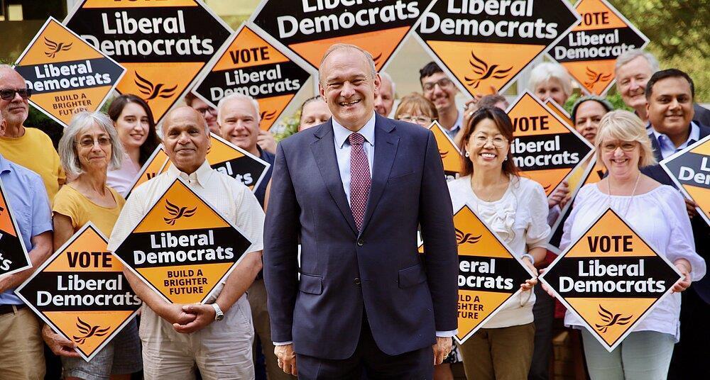 英国自由民主党支持苏纳克禁令 呼吁全面禁止一次性电子烟
