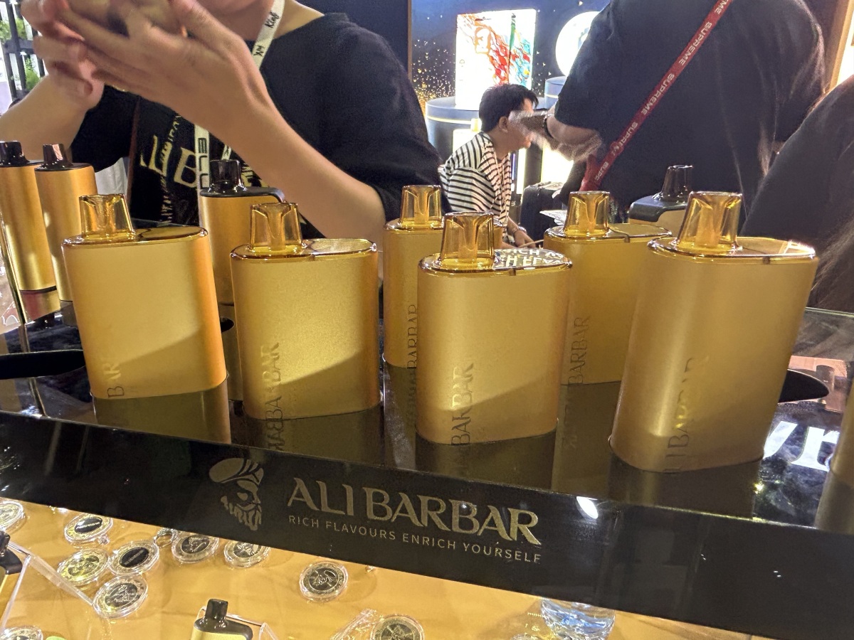 图集|迪拜世界电子烟展会亮点集锦,各大品牌展台活动引关注