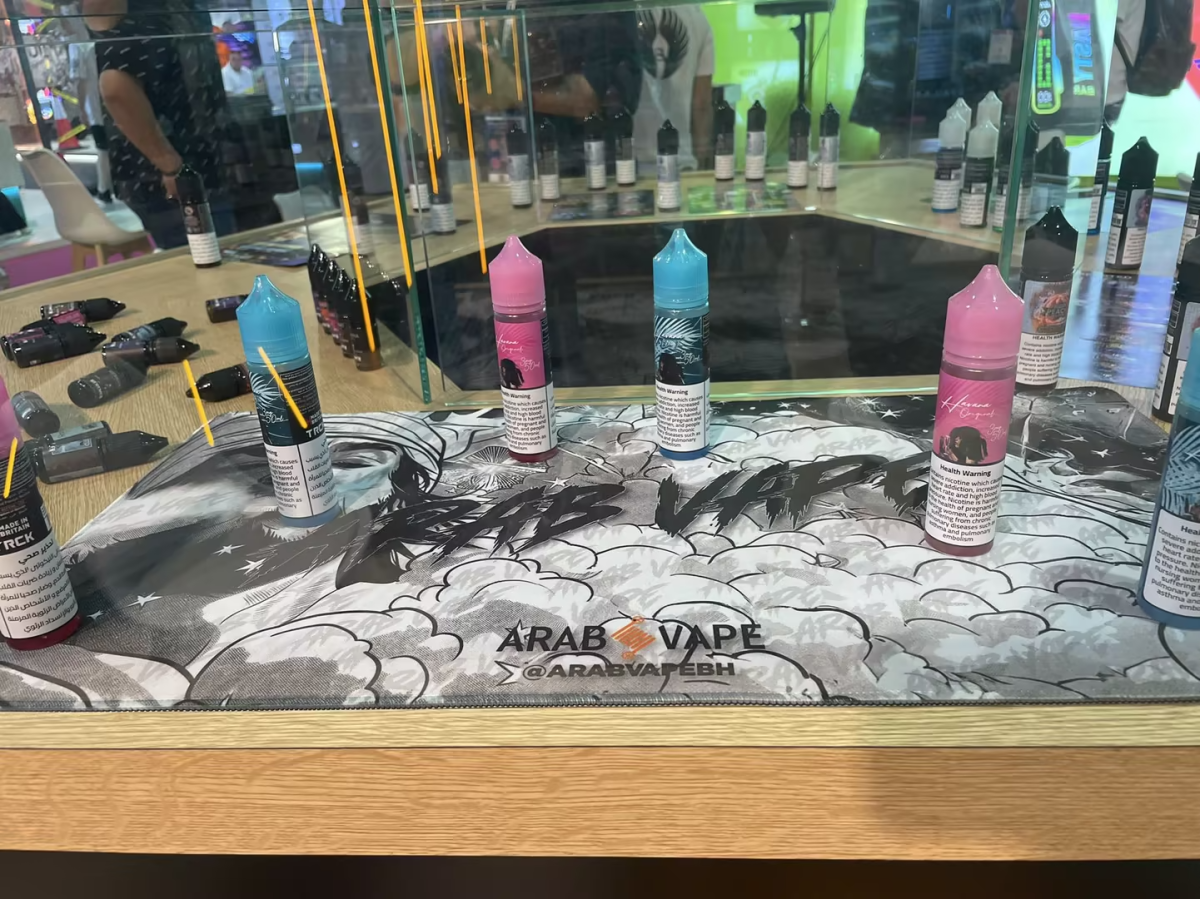 Explorando el crecimiento y estrategia de Vape Árabe en la feria mundial.