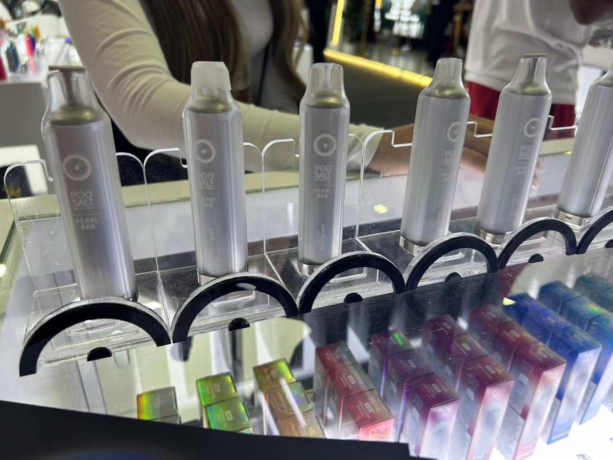 WVS Dubai | Latest Trends: Disposable Shisha E-Cigarettes