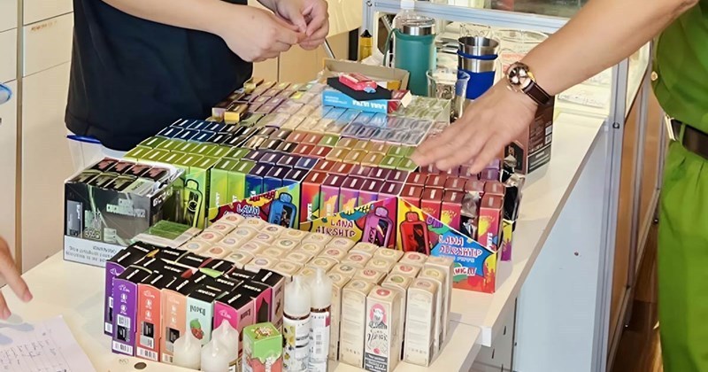 越南下龙市查获多家非法电子烟店 涉案价值达数千美元