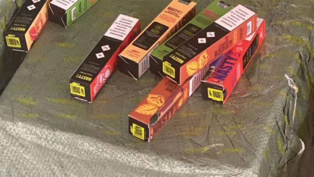 阿联酋查获近80万支非法电子烟 疑似涉及电子烟品牌NASTY