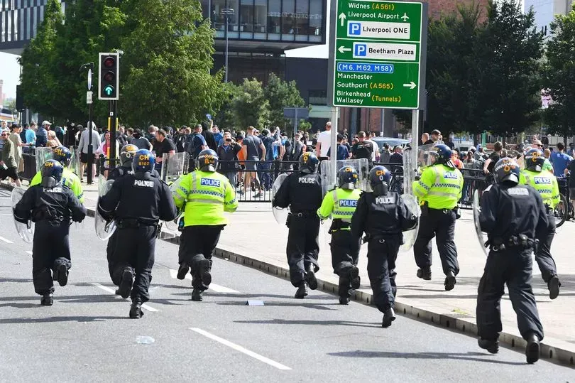 Teenager Steals £4000 E-cigarette in Liverpool Riot, Pleads Guilty
