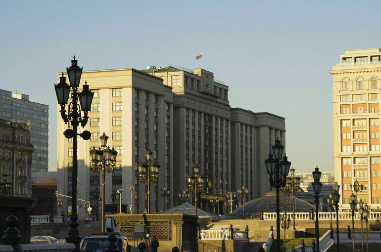 Moscow Sets High Fines for Online Tobacco and E-cigarette Sales