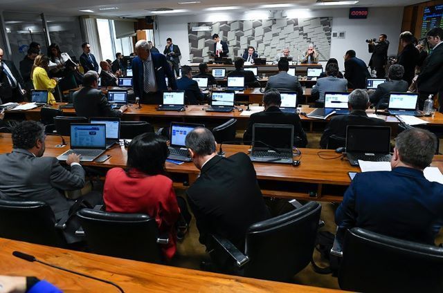 El Senado de Brasil votará sobre el proyecto de ley de regulación de cigarrillos electrónicos el día 20.